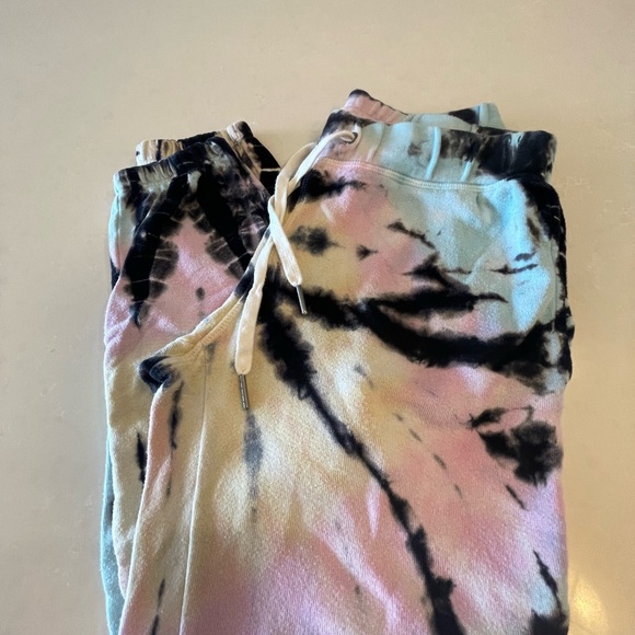 Revolve n:philanthropy joggers - Picture 4 of 5